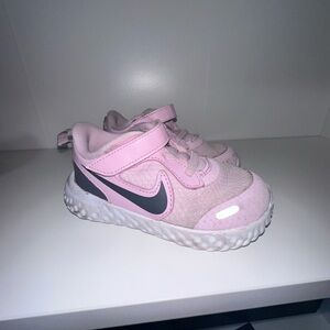 Nike Kids Pink and Black Sneakers